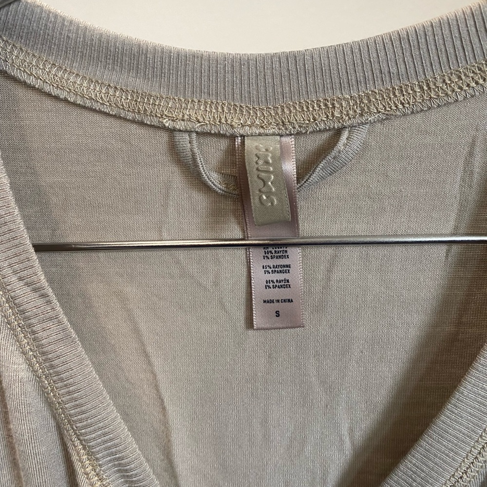 SKIMS Sleep Henley Dress -Taupe